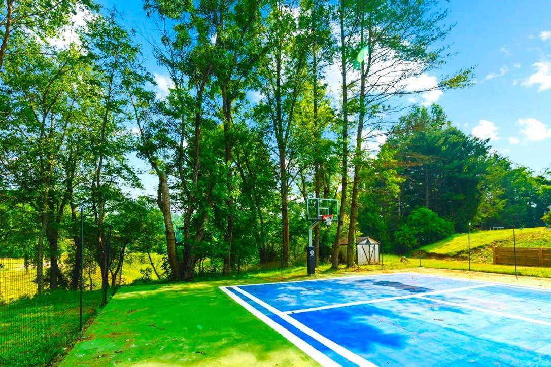 Gated Mansion - Basketball Court Movie Theater Views Villa Big Stone Gap Exteriör bild